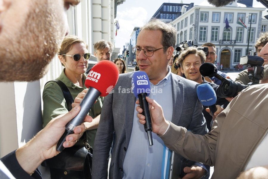 Vice-prime Minister and minister of Economy and Work David Clarinval arrives for a 'Kern' meeting gathering selected Ministers of the Federal Government, Monday 01 September 2025 in Brussels. Ministers will discuss the humanitarian situation in the Gaza Strip and Israeli attacks. There is talk of…