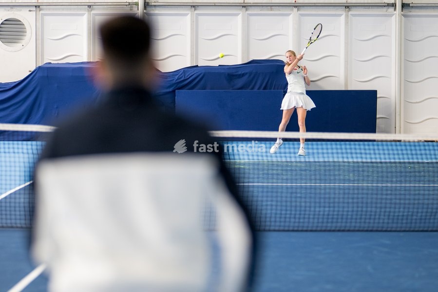 A picture showing kids playing tennis with Argentinian player Sebastian Baez prior to the European Open ATP tennis tournament in Brussels, on Sunday 12 October 2025. This year's edition of the tournament is taking place from 12 to 19 October 2025