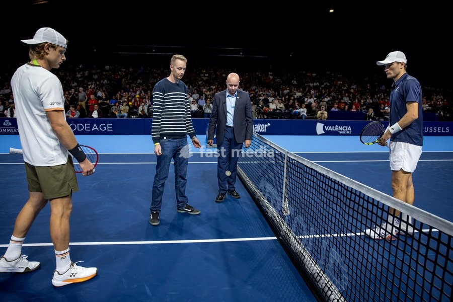 Belgian Zizou Bergs and Belgian Raphael Collignon pictured during the European Open ATP tennis tournament in Brussels, on Tuesday 14 October 2025. This year's edition of the tournament is taking place from 12 to 19 October 2025