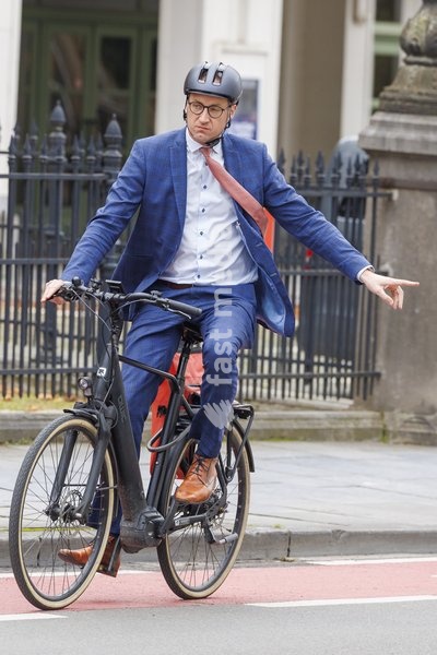 Vice-prime minister and Budget Minister Vincent Van Peteghem arrives for a 'Kern' meeting gathering selected Ministers of the Federal Government, Wednesday 22 October 2025 in Brussels, to continue the budget discussions