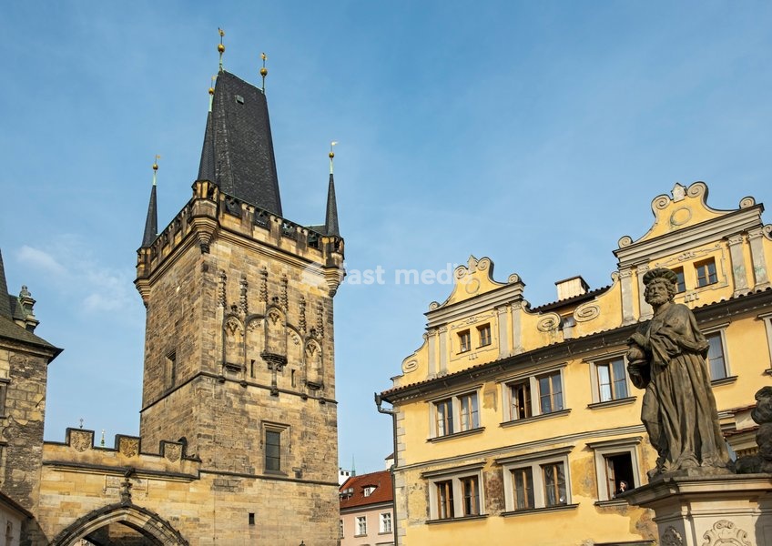 Mala Strana Bridge Tower and baroque house, Prague, Praha, , Prague, Praha, Czech Republic