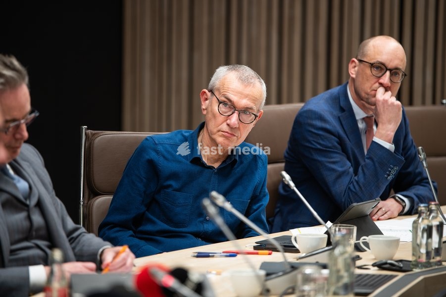 Vice-prime minister and minister and minister of Public Health and Social Affairs Frank Vandenbroucke and Vice-prime minister and Budget Minister Vincent Van Peteghem pictured at a press conference to announce an agreemnet on the budget after a long 'Kern' meeting gathering selected Ministers of…