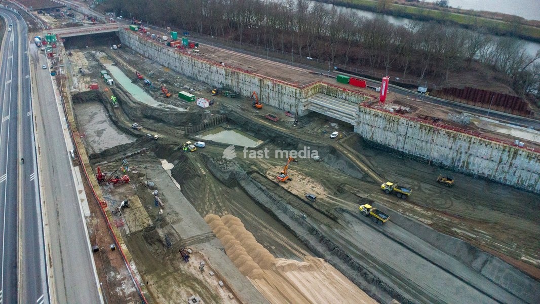 Drone image taken during a press briefing on the Oosterweel works and a visit to the Oosterweel junction construction site, Thursday 05 February 2026 in Antwerp. In 2026 the last missing links (the Oosterweel junction and the Canal Tunnels) will complete the Antwerp ring road on the north side of…