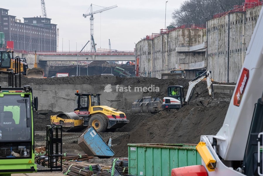 Overview image taken during a press briefing on the Oosterweel works and a visit to the Oosterweel junction construction site, Thursday 05 February 2026 in Antwerp. In 2026 the last missing links (the Oosterweel junction and the Canal Tunnels) will complete the Antwerp ring road on the north side…