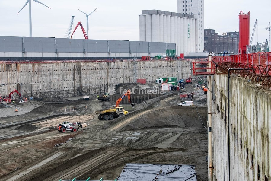 Overview image taken during a press briefing on the Oosterweel works and a visit to the Oosterweel junction construction site, Thursday 05 February 2026 in Antwerp. In 2026 the last missing links (the Oosterweel junction and the Canal Tunnels) will complete the Antwerp ring road on the north side…