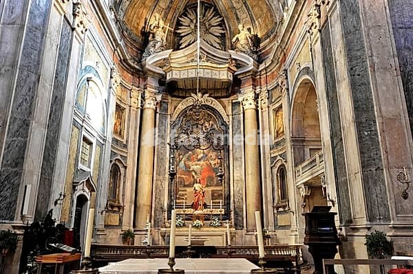 Basilica da Estrela consecrated in 1790, tomb of Queen Maria I, Lisbon, Lisboa, Portugal, magnificent chancel in Renaissance architecture with impressive paintings and columns, Lisbon, Portugal