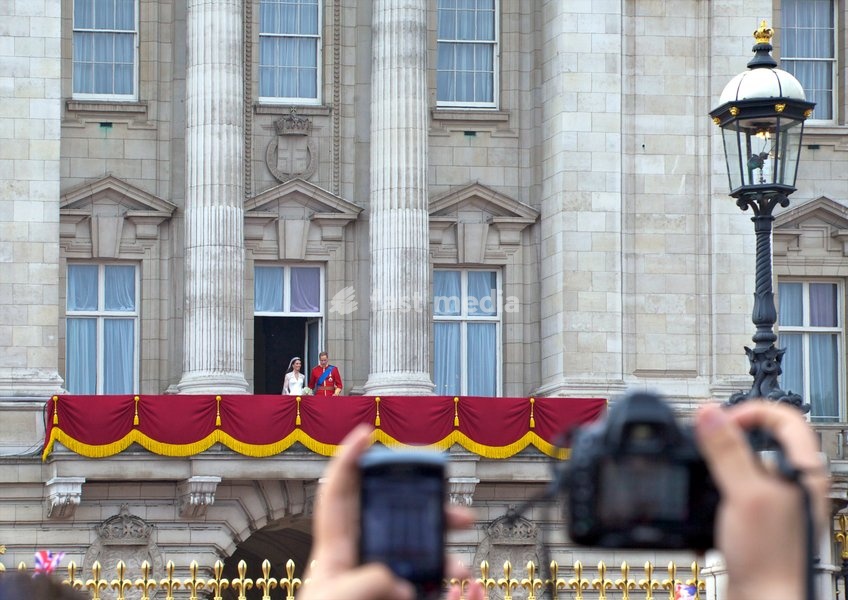 Appearance on the balcony of Buckingham Palace, Marriage of Prince William to Kate Middleton, London, England, United Kingdom, Europe