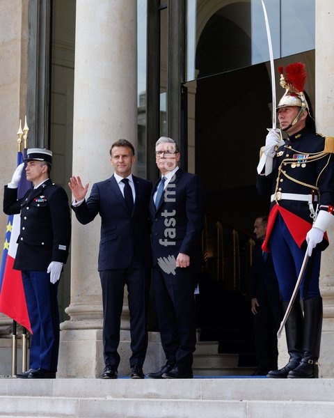 17/04/2026. Paris, France. Prime Minister Keir Starmer and French President, Emmanuel Macron co-host the Strait of Hormuz Summit at the Elysee Palace