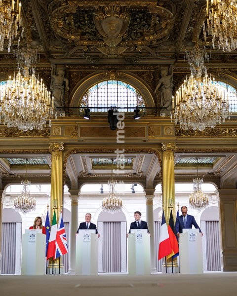 17/04/2026. Paris, France. Prime Minister Keir Starmer and French President, Emmanuel Macron co-host the Strait of Hormuz Summit alongside German Chancellor Friedrich Merz and Italian Prime Minister Giorgia Meloni at the Elysee Palace