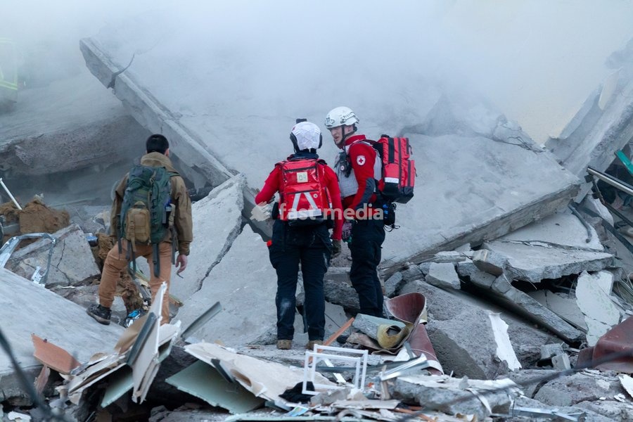 First responders carry out emergency operations at nine-storey apartment blocks damaged by a Russian missile and drone strike in Kyiv, Ukraine, on May 14, 2026. Russia launched a massive attack on the Ukrainian capital, deploying more than 670 strike drones and 56 missiles of various types. The…