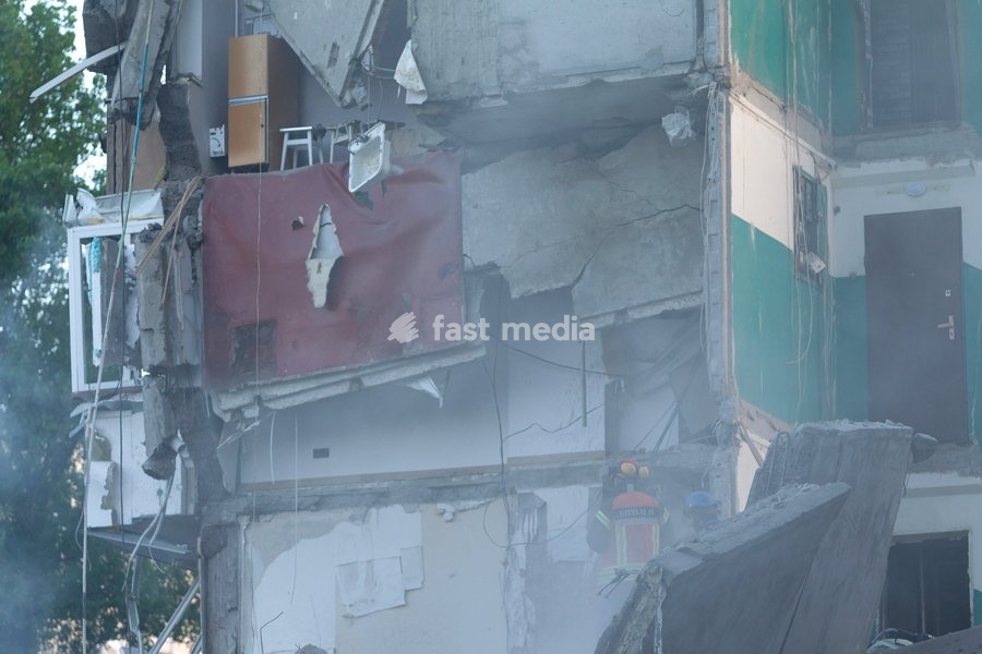 A nine-storey apartment block is damaged by a Russian missile and drone strike in Kyiv, Ukraine, on May 14, 2026. Russia launched a massive attack on the Ukrainian capital, deploying more than 670 strike drones and 56 missiles of various types. The attack damaged 11 multi-storey residential…