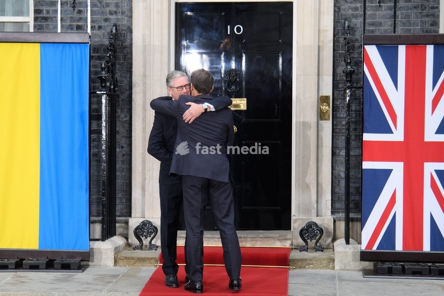 British Prime Minister Sir Keir Starmer and French President Emmanuel Macron pose for a photo in Downing Street, London, England, UK on Sunday 7 June, 2026