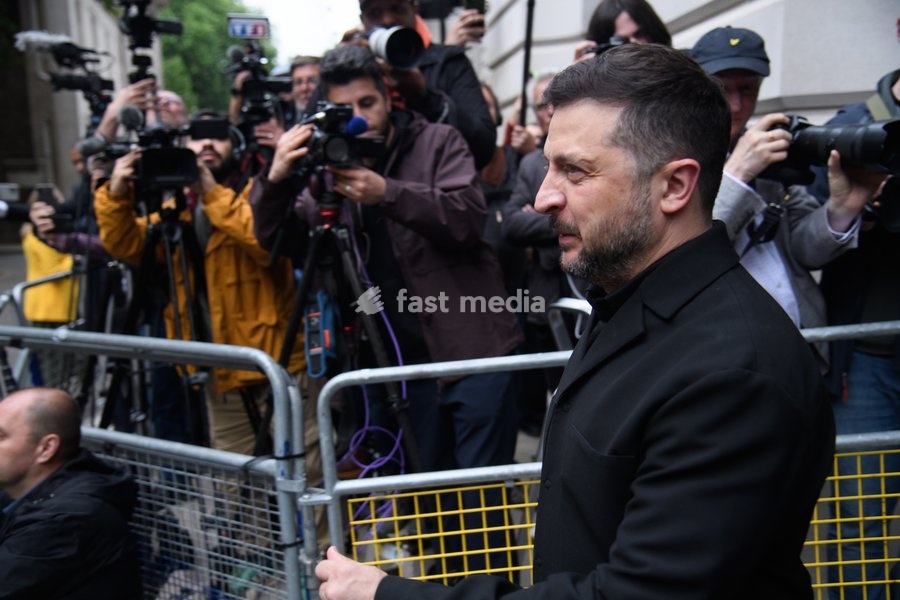 Ukrainian President Volodymyr Zelenskyy arrives for a quadliateral meeting in Downing Street, London, England, UK on Sunday 7 June, 2026