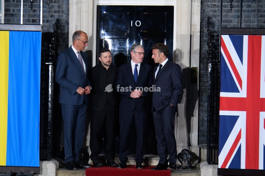 (L-R) - German Chancellor Frederich Merz, Ukrainian President Volodymyr Zelenskyy, French British Prime Minister Sir Keir Starmer and President Emmanuel Macron pose forr a photo in Downing Street, London, England, UK on Sunday 7 June, 2026