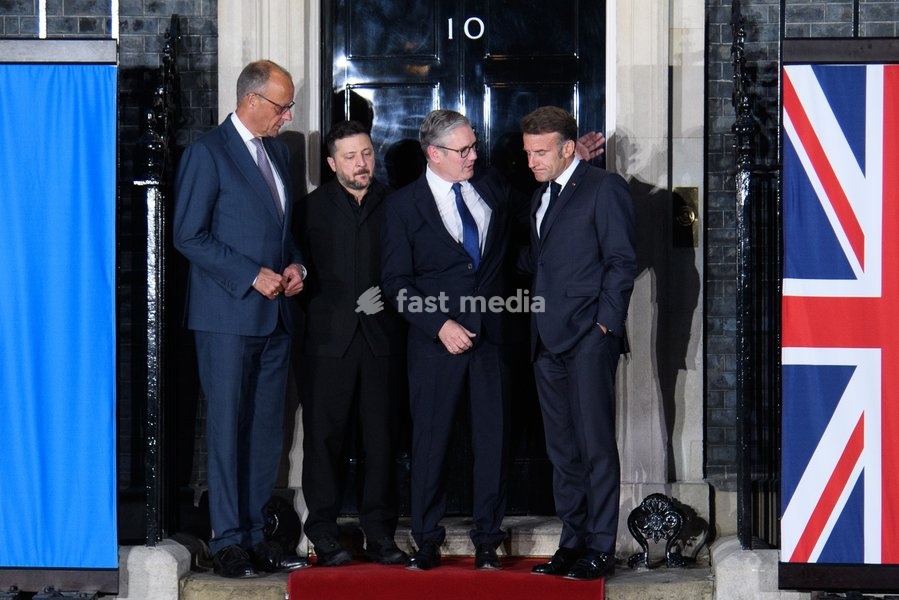 (L-R) - German Chancellor Frederich Merz, Ukrainian President Volodymyr Zelenskyy, French British Prime Minister Sir Keir Starmer and President Emmanuel Macron pose forr a photo in Downing Street, London, England, UK on Sunday 7 June, 2026