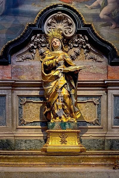Estrela Basilica and Convent of the Most Sacred Heart of Jesus, Gilded wooden statue representing St. Teresa of Avila, Lisbon, Portugal