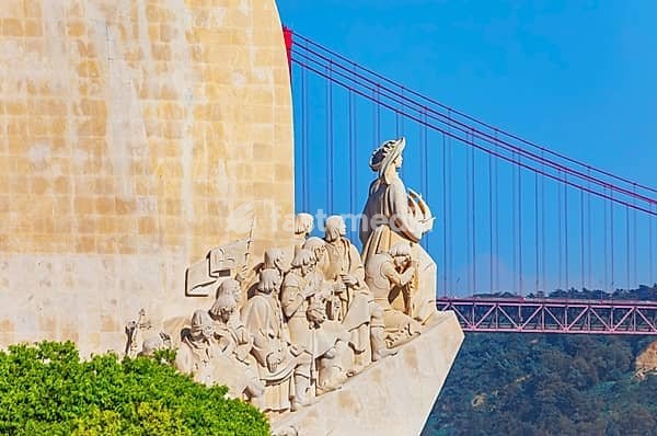 Monument to the Discoveries (Padrao dos Descobrimentos), Belem, Lisbon, Portugal