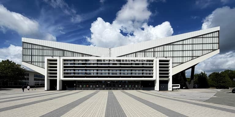Essen, Grugahalle in Grugapark. The event hall was built in 1958 to designs by the architects Ernst Friedrich Brockmann and Gerd Lichtenhahn in the Modernist style. Essen (Rüttenscheid), 10 June 2026