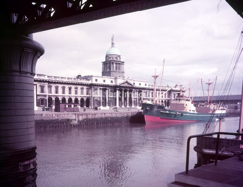 Custom House, Dublin, Ireland, c1955. Designed by James Gandon, the Custom House is one of Dublin's finest examples of Georgian architecture. The interior of the building was destroyed by fire in an IRA attack in 1921 during the Irish Civil War