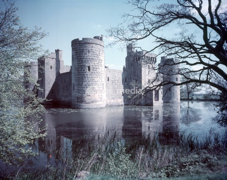 Bodiam Castle, Sussex, c1955. 14th-century moated castle near Robertsbridge, built in 1385 by Sir Edward Dalyngrigge with the permission of Richard II, ostensibly to defend the area against French invasion during the Hundred Years' War