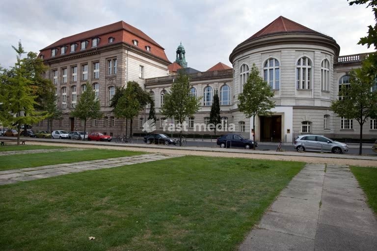 Berlin, Federal Ministry of Economics on Scharnhorststrasse. The building was originally part of the Kaiser Wilhelm Academy (a training centre for military doctors), built between 1905 and 1910 in the Neo-Baroque style to plans by the architectural firm Cremer & Wolffenstein. In the foreground is…