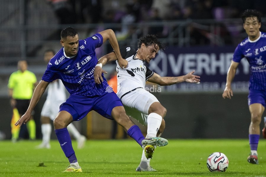 Patro's Zakaria Atteri and Eupen's Mathias Fixelles pictured during a soccer match between Patro Eisden Maasmechelen and KAS Eupen, Sunday 13 September 2026 in Maasmechelen, on day 5 of the 2026-2027 'Challenger Pro League' second highest division of the Belgian championship