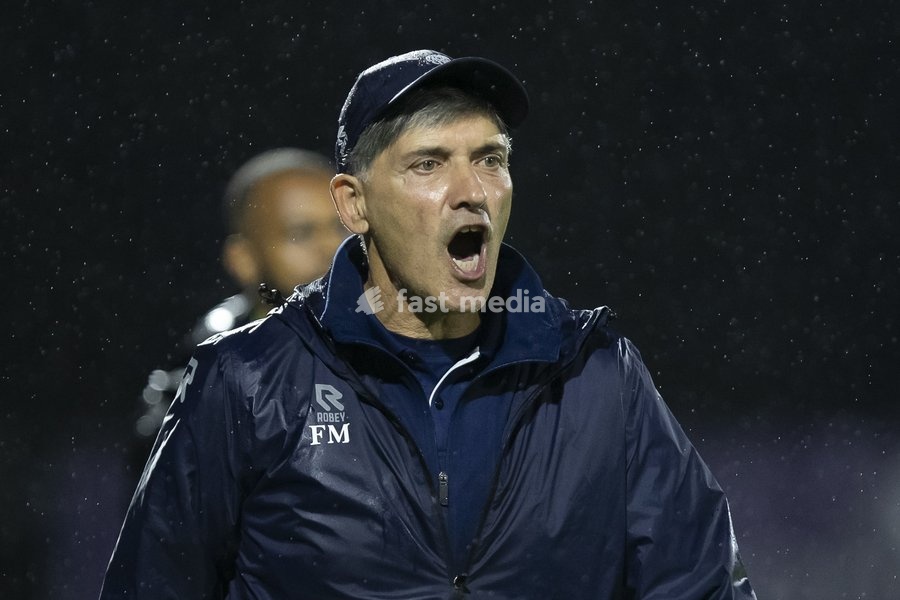 Eupen's head coach Felice Mazzu pictured during a soccer match between Patro Eisden Maasmechelen and KAS Eupen, Sunday 13 September 2026 in Maasmechelen, on day 5 of the 2026-2027 'Challenger Pro League' second highest division of the Belgian championship