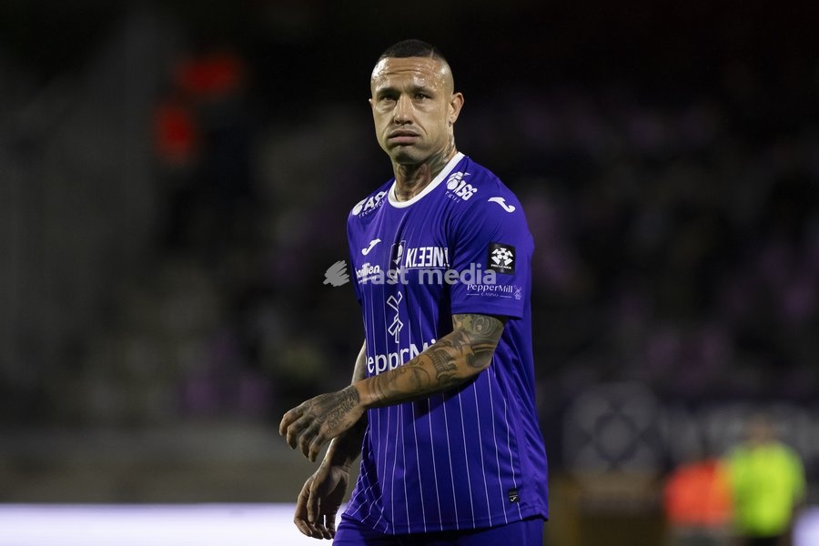 Patro Eisden's Radja Nainggolan looks dejected during a soccer match between Patro Eisden Maasmechelen and KAS Eupen, Sunday 13 September 2026 in Maasmechelen, on day 5 of the 2026-2027 'Challenger Pro League' second highest division of the Belgian championship