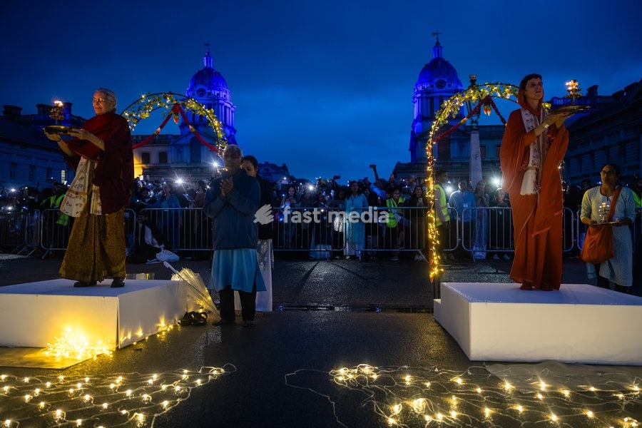 The first ever Ganga Aarti ceremony is performed on the River Thames at the Old Royal Naval College, Greenwich, London, UK, on 13 September 2026. The ancient Hindu fire ritual, traditionally performed on the banks of the sacred River Ganges in India, brings together priests, devotees and community…