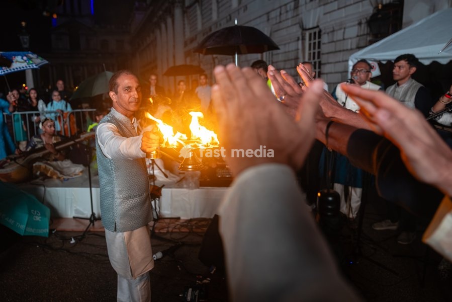 The first ever Ganga Aarti ceremony is performed on the River Thames at the Old Royal Naval College, Greenwich, London, UK, on 13 September 2026. The ancient Hindu fire ritual, traditionally performed on the banks of the sacred River Ganges in India, brings together priests, devotees and community…