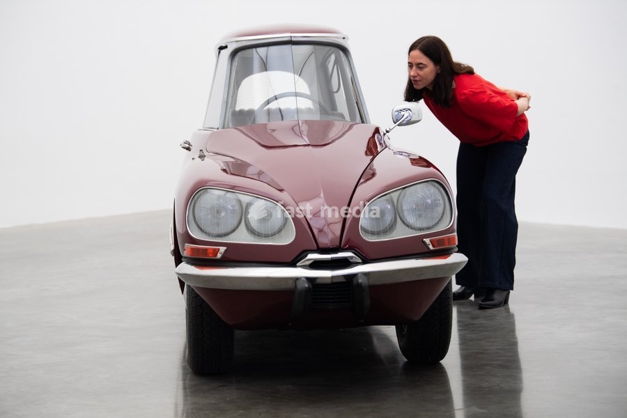Staff members view 'La DS Cornaline' (2013) by Gabriel Orozco featuring a modified Citroën at a photocall for artist Gabriel Orozco's solo exhibition 'Chronotopic' at White Cube Bermondsey, London, England, UK on Monday 14 September, 2026