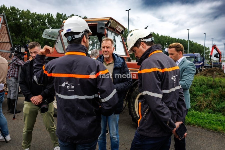 Elia's Simon November pictured during a press visit as operator Elia started the first phase of work on the Ventilus project, Monday 14 September 2026 in Zuienkerke. Ventilus is the new high-voltage power line of Elia in West Flanders, to transport the electricity generated by the new offshore wind…