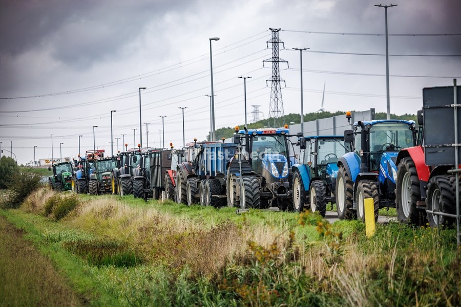 a press visit as operator Elia started the first phase of work on the Ventilus project, Monday 14 September 2026 in Zuienkerke. Ventilus is the new high-voltage power line of Elia in West Flanders, to transport the electricity generated by the new offshore wind farms. The 82-kilometre-long…