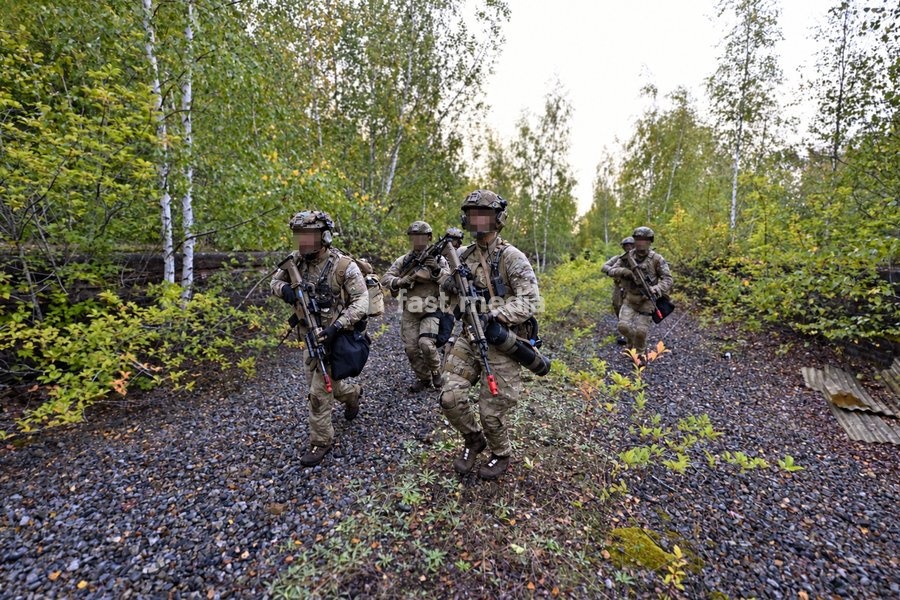 %items Picture taken during the Rupt’Hure joint military exercise with France, on Friday 18 September 2026, in Plombières. From September 11 to 18, the Ardennes Chasseurs Battalion is participating in the large-scale exercise Rupt’Hure. Approximately 650 Belgian and French service members are…