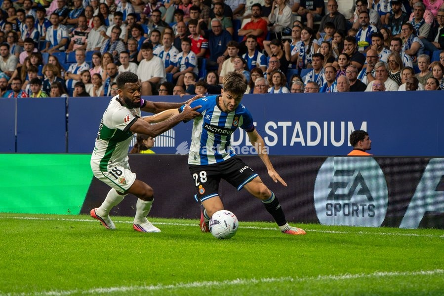 javi hernandez of RCD Espanyol during the LaLiga EA Sports matchday 7 fixture between RCD Espanyol and Elche CF at Stage Front Stadium on September 18, 2026, in Cornellà de Llobregat, Spain