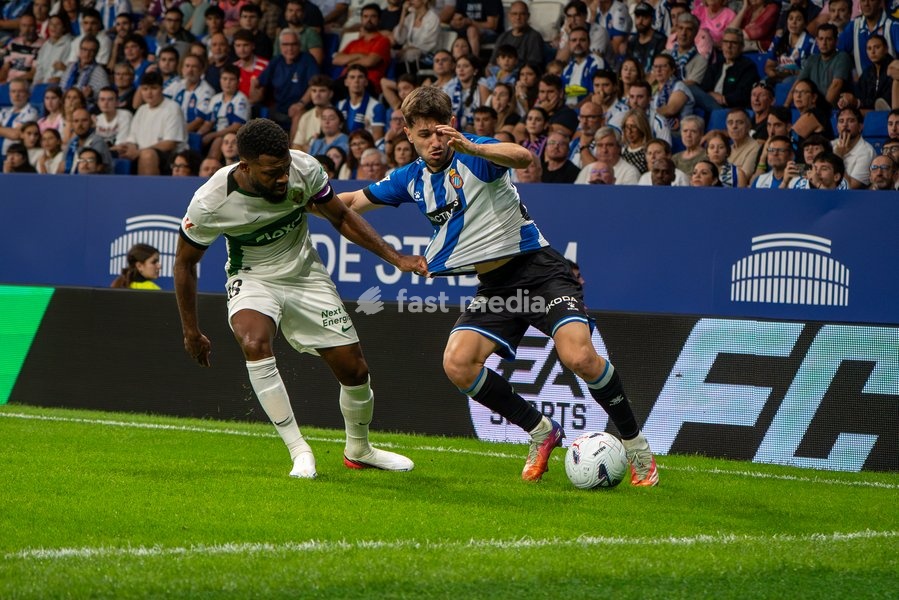 Lemar of Elche CF during the LaLiga EA Sports matchday 7 fixture between RCD Espanyol and Elche CF at Stage Front Stadium on September 18, 2026, in Cornellà de Llobregat, Spain
