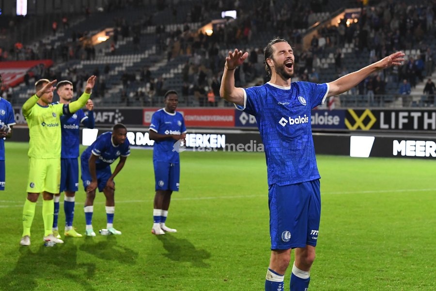 Gent's players celebrate after winning a soccer match between KAA Gent and Standard de Liege, Friday 18 September 2026 in Gent, on day 7 of the 2026-2027 'Jupiler Pro League' first division of the Belgian championship