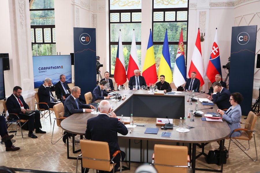 First Vice-President of the Senate of the Czech Republic Jiri Drahos, Prime Minister of Poland Donald Tusk, President of Romania Nicusor Dan, President of Ukraine Volodymyr Zelenskyy, President of Serbia Aleksandar Vucic and President of the Federal Council of Austria Christine Schwarz-Fuchs (left…