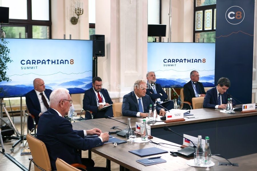 First Vice-President of the Senate of the Czech Republic Jiri Drahos, Prime Minister of Poland Donald Tusk, and President of Romania Nicusor Dan (left to right) participate in the first plenary sitting of the Carpathian 8 Summit in Ivano-Frankivsk region, Ukraine, September 18, 2026. On this day,…