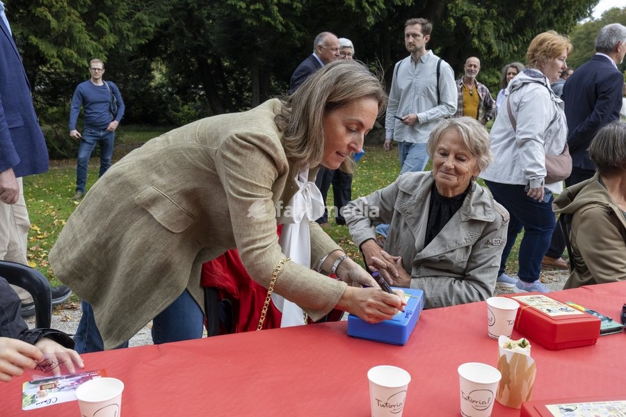 a symbolic initiative by the Queen Paola Foundation to create the longest lunch table, an attempt to break the Belgian record for the longest lunch table, on Saturday 19 September 2026 at the Botanic Garden, in Meise