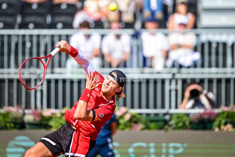 Belgian Zizou Bergs pictured in action during a tennis match between Austrian Rodionov and Belgian Bergs, the fourth rubber in the tie between Austria and Belgium, qualifiers for the Davis Cup tournament, on Saturday 19 September 2026 in Vienna, Austria