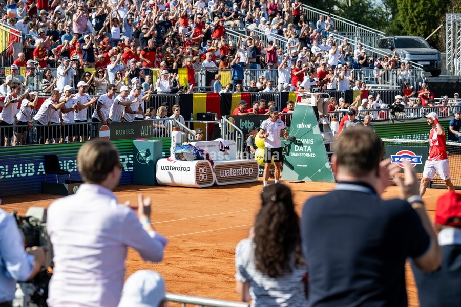 Austria's Jurij Rodionov celebrates after winning the first set during a tennis match between Austrian Rodionov and Belgian Bergs, the fourth rubber in the tie between Austria and Belgium, qualifiers for the Davis Cup tournament, on Saturday 19 September 2026 in Vienna, Austria