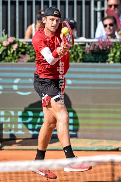 Belgian Zizou Bergs pictured in action during a tennis match between Austrian Rodionov and Belgian Bergs, the fourth rubber in the tie between Austria and Belgium, qualifiers for the Davis Cup tournament, on Saturday 19 September 2026 in Vienna, Austria