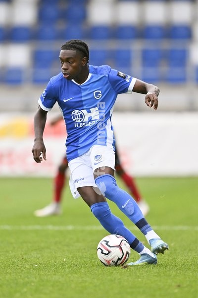 Jong Genk's Precious Ogbeiwi pictured during a soccer match between Jong Genk (U21) and RFC Seraing, Saturday 19 September 2026 in Genk, on day 6 of the 2026-2027 'Challenger Pro League' 1B second division of the Belgian championship