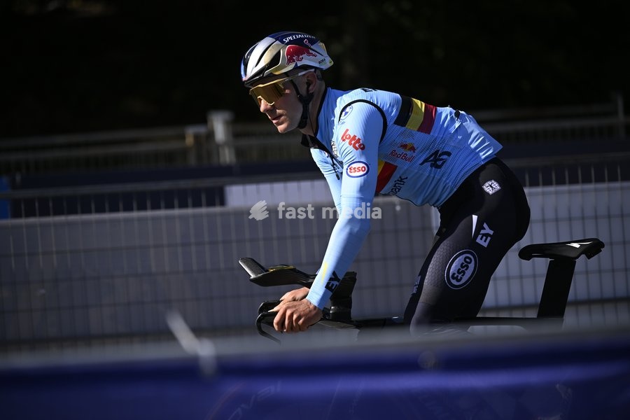 Belgian Remco Evenepoel pictured during a training before the cycling World Championship, in Montreal, Canada, Saturday 19 September 2026. The UCI road world championships are taking place from 20 to 27 September, in Montreal, Canada