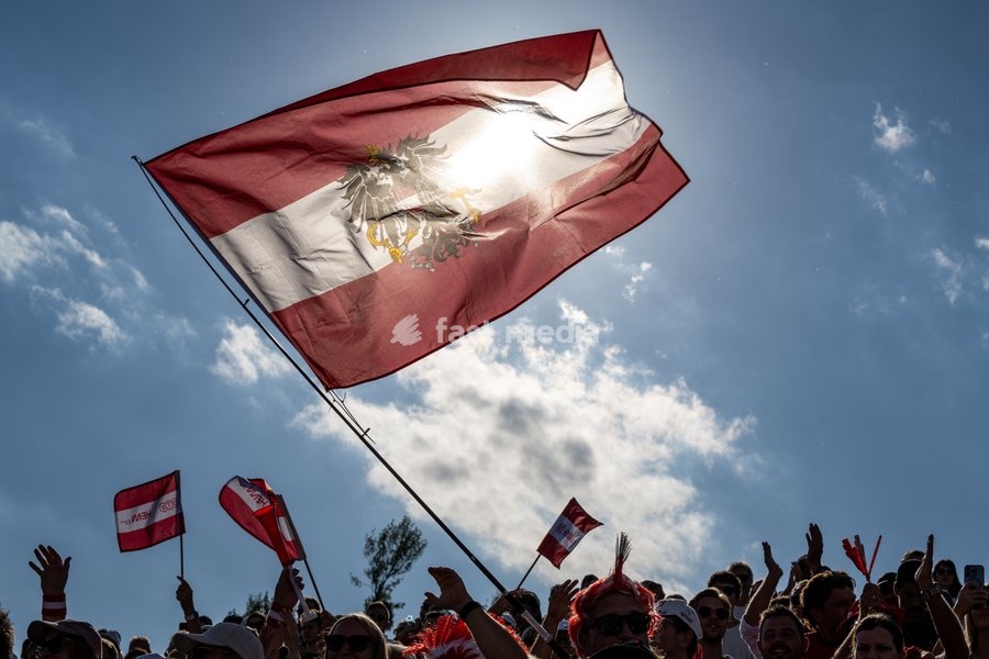 Supporters and fans of Team Austria celebrates after winning a tennis match between Austrian Rodionov and Belgian Bergs, the fourth rubber in the tie between Austria and Belgium, qualifiers for the Davis Cup tournament, on Saturday 19 September 2026 in Vienna, Austria