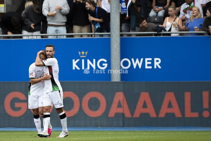 OHL's Wouter George and OHL's Birger Verstraete celebrate during a soccer match between Oud-Heverlee Leuven and RAAL La Louviere, Saturday 19 September 2026 in Leuven, on day 7 of the 2026-2027 'Jupiler Pro League' first division of the Belgian championship