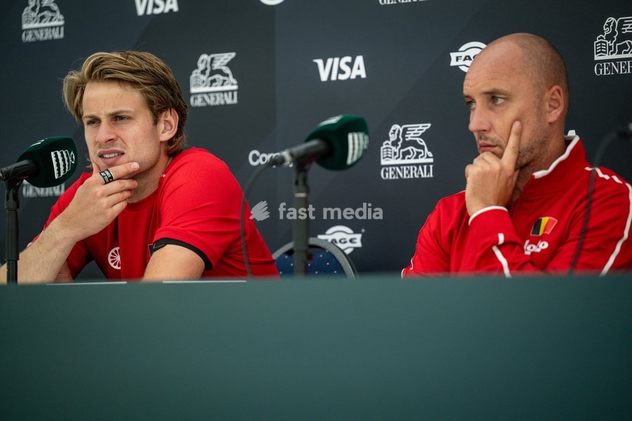 Belgian captain Steve Darcis and Belgian Zizou Bergs pictured during a press conference after a tennis match between Austrian Rodionov and Belgian Bergs, the fourth rubber in the tie between Austria and Belgium, qualifiers for the Davis Cup tournament, on Saturday 19 September 2026 in Vienna,…
