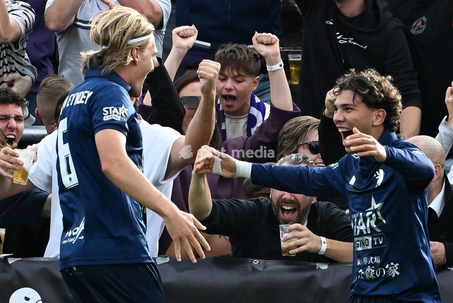 Beerschot's Mohamed Anas Haj celebrates after scoring during a soccer match between Sporting Hasselt and K. Beerschot VA, Saturday 19 September 2026 in Hasselt, on day 6 of the 2026-2027 'Challenger Pro League' 1B second division of the Belgian championship
