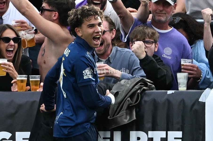 Beerschot's Mohamed Anas Haj celebrates after scoring during a soccer match between Sporting Hasselt and K. Beerschot VA, Saturday 19 September 2026 in Hasselt, on day 6 of the 2026-2027 'Challenger Pro League' 1B second division of the Belgian championship
